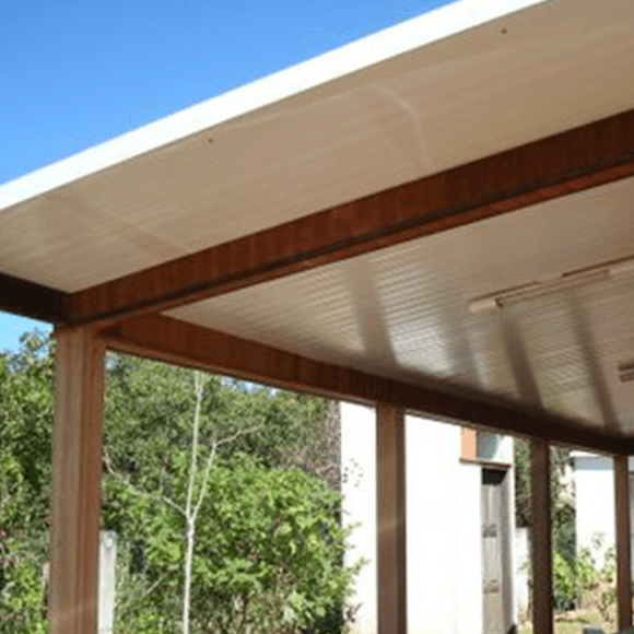 IsotelhaTrapezoidalTermicaSanduicheBrancoNeve–nucleoemPIR20mm